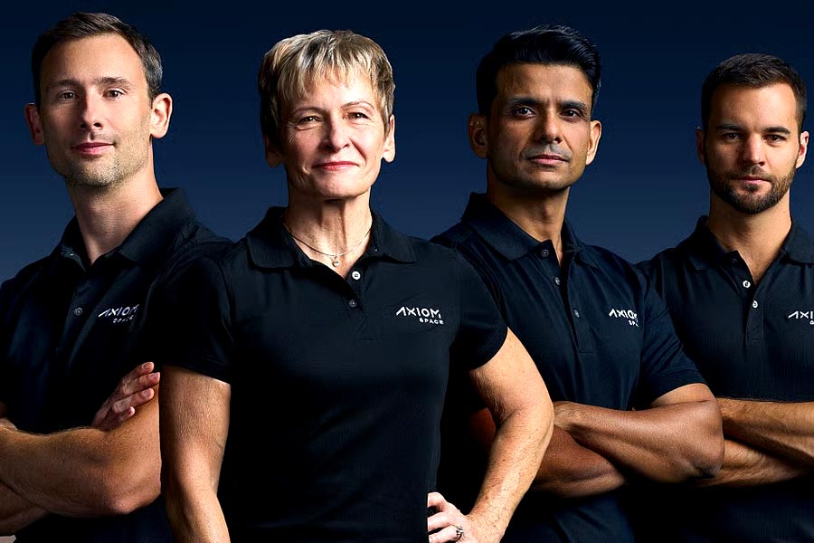  Shubhanshu and Kamna Shukla