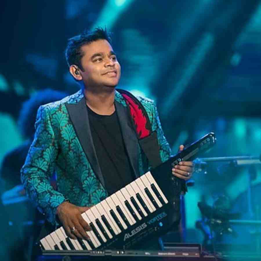 Musician AR Rahman shared that he sometimes indulges in burgers for his midnight cravings