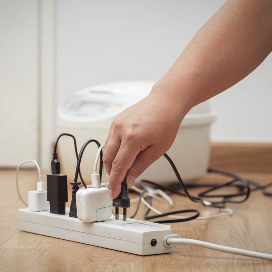 Follow these 5 tips to know when you should never use an extension cord