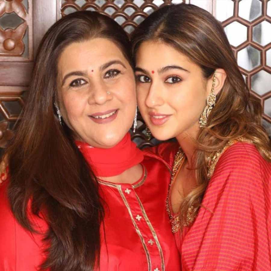 sara ali khan Says her mom Amita Singh Read all The trolled comments about her