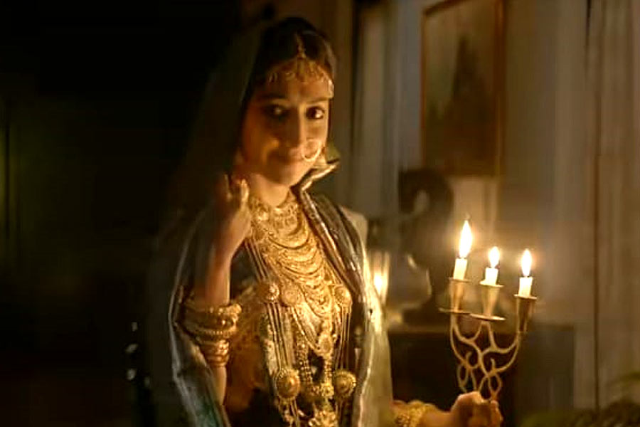 ওয়েব সিরিজ় থেকে সিনেমায় পরিপূর্ণ অমৃতার ঝুলি।