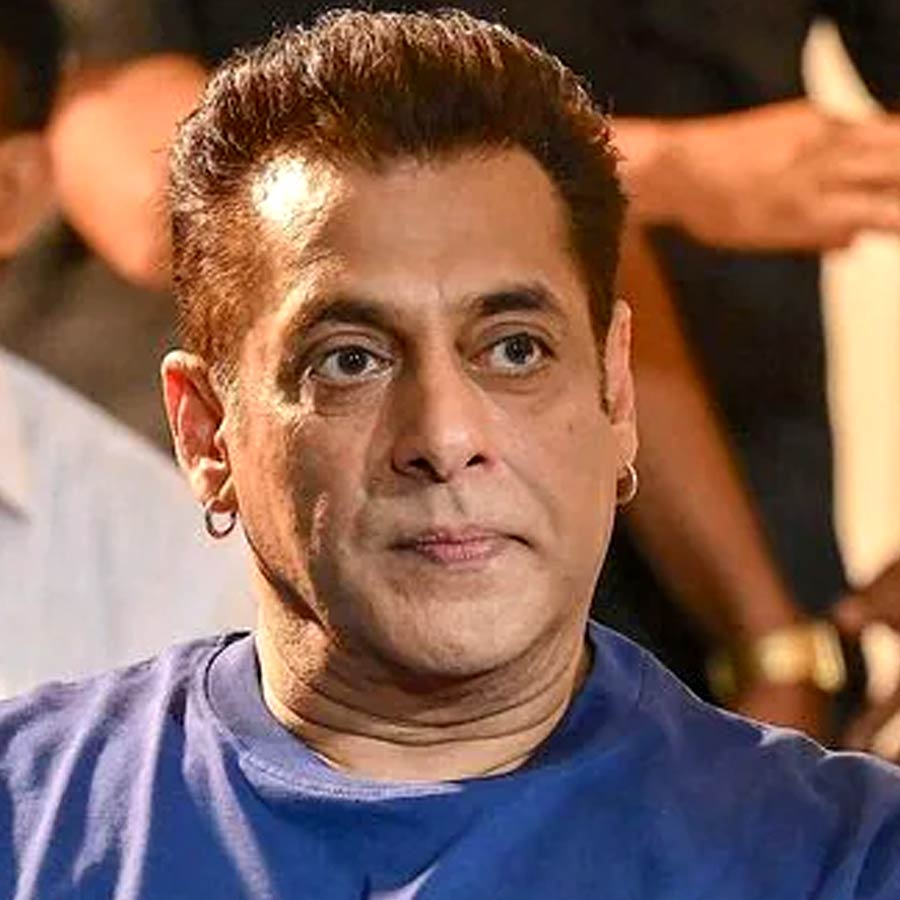 Salman Khan Tighten His Security buy a New bulletproof Car dgtl