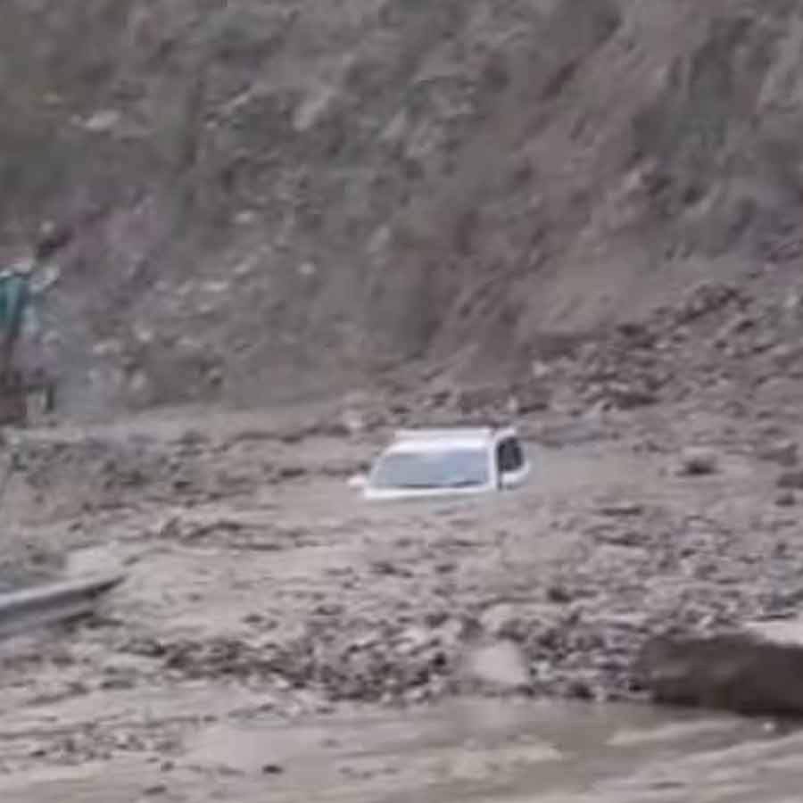 Heavy rain in Uttarakhand, Badrinath national High way closed dgtl