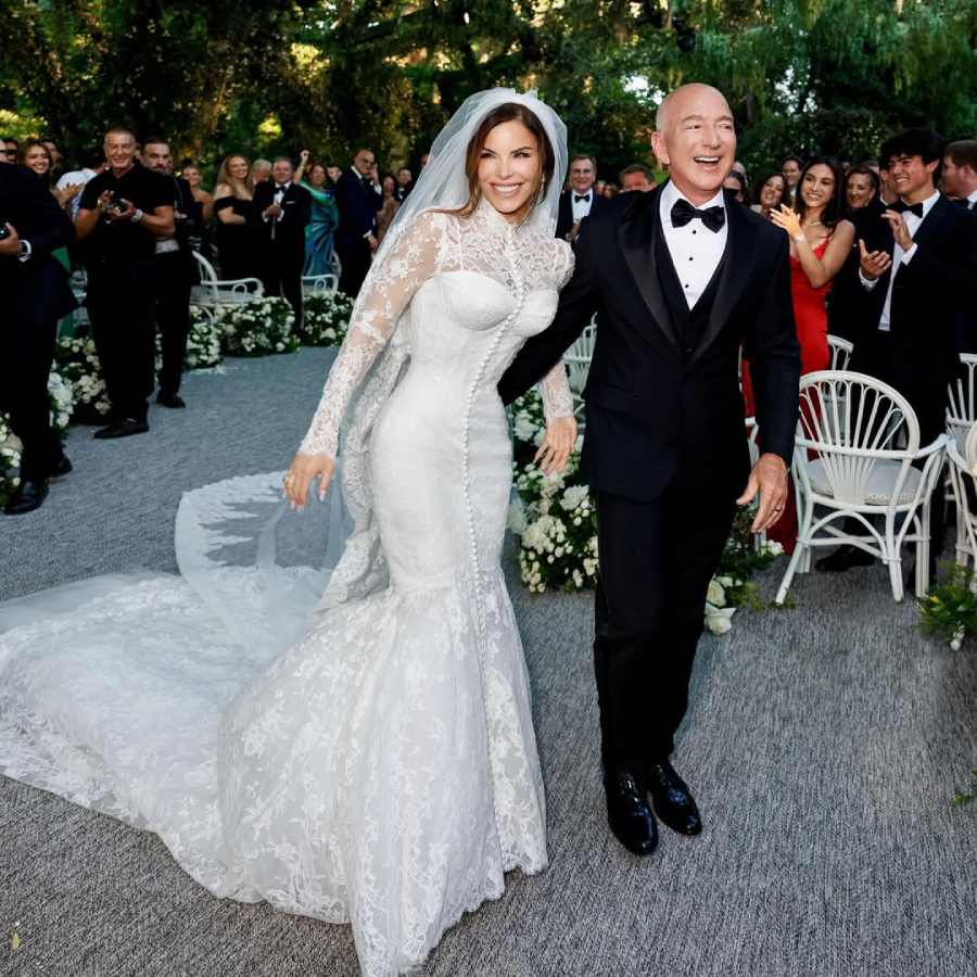 Amazon founder 61 years old Jeff Bezos married 55 years old journalist Lauren Sanchez, benefits of marrying later in life dgtl