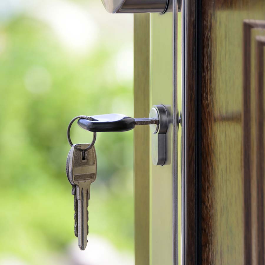 landlord rejected renting his flat to a non-veg eater