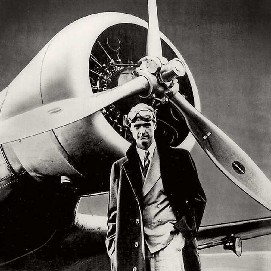 All need to know about American billionaire Inventor Howard Hughes