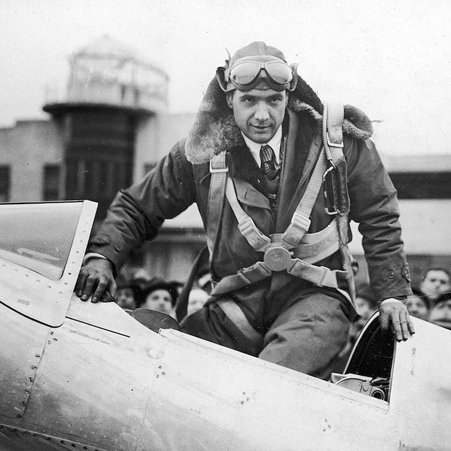 All need to know about American billionaire Inventor Howard Hughes