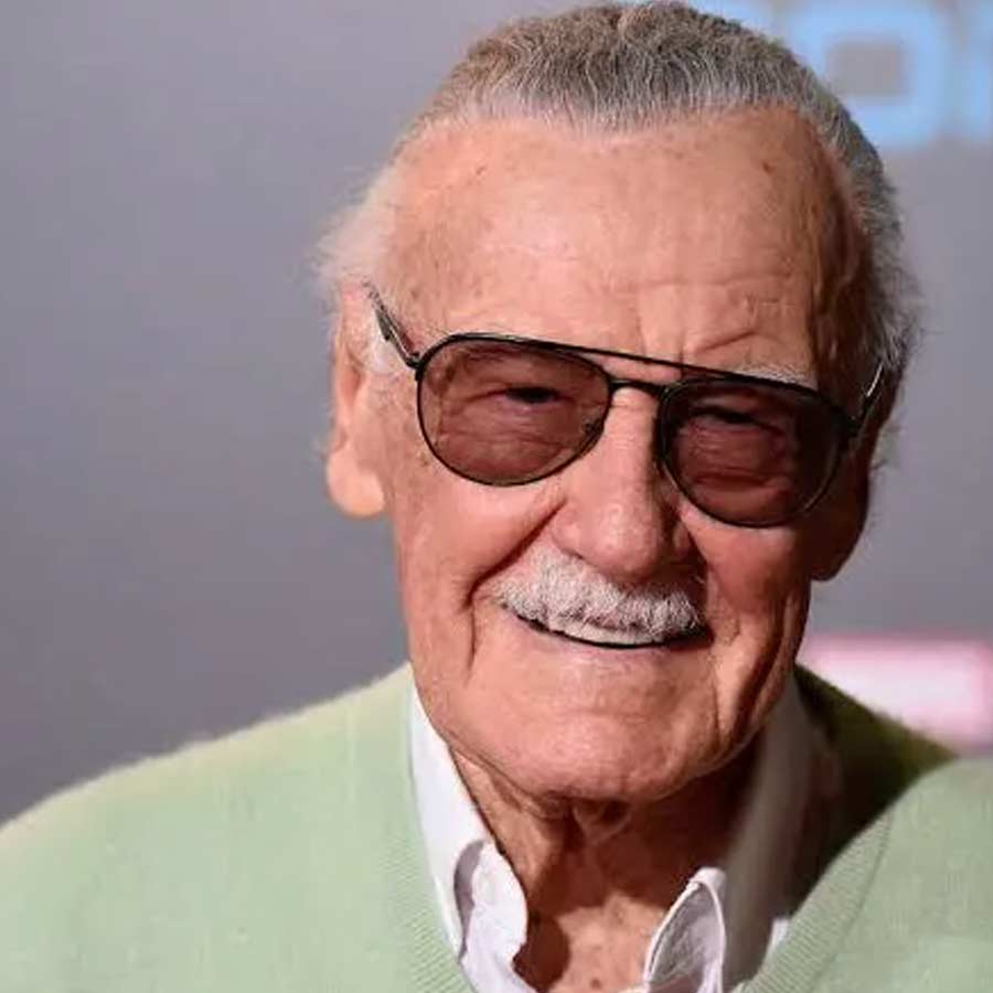 All need to know about American billionaire Inventor Howard Hughes