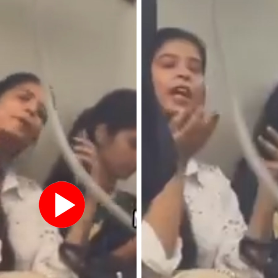 Video shows brawl between two woman passengers over seat inside Delhi metro