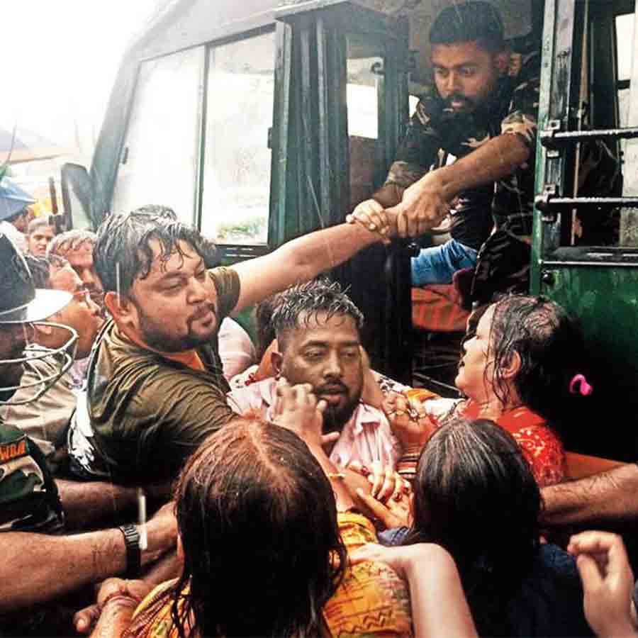 BJP staged protest against Kasba Rape Case and Arrest of Sukanta Majumder at durgapur and asansol