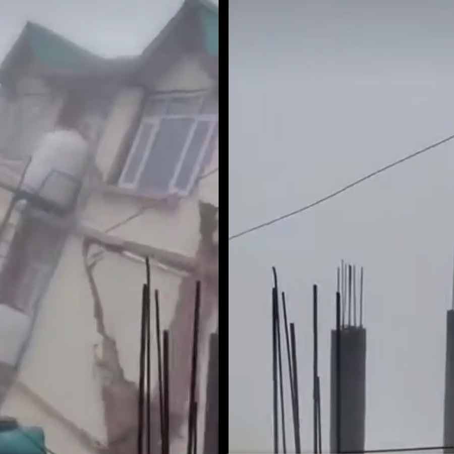 Heavy rain in several districts of Himachal Pradesh, schools and colleges closed, five storeyed building collapsed dgtl