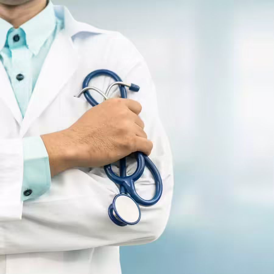 Check MBBS course fees difference in Top Government and Private Medical Colleges dgtl