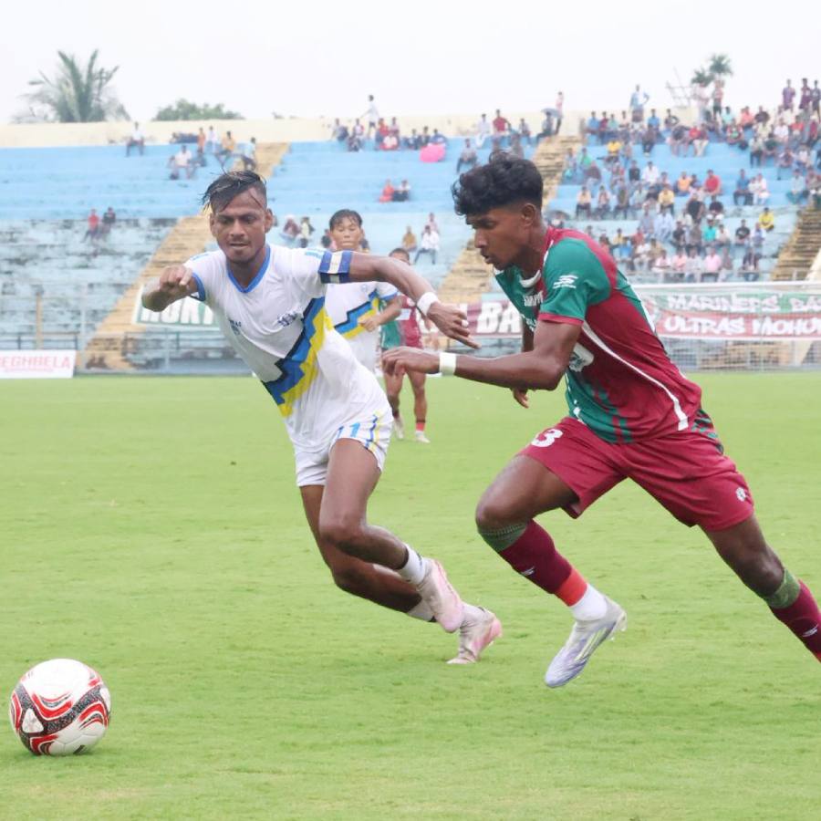 Mohun Bagan supporters
