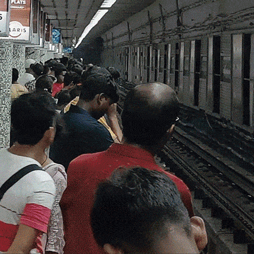Commuters on the North-South Metro, the lifeline of Kolkata city, are suffering almost every day, New reason is Water
