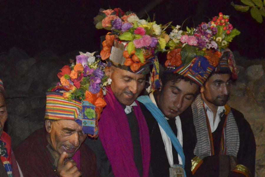 European women travel to ladakh to get impregnated