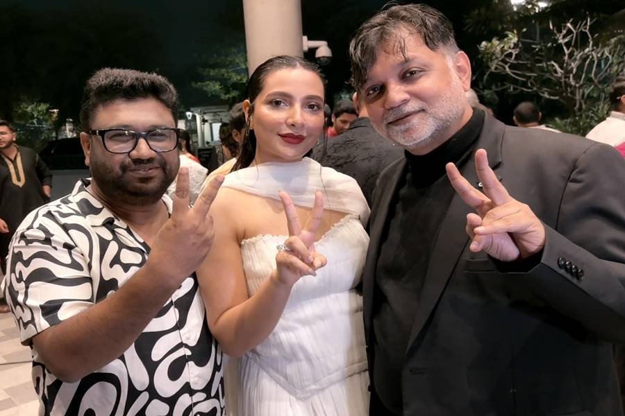 রানা সরকার, শুভশ্রী গঙ্গোপাধ্যায়, সৃজিত মুখোপাধ্যায়।