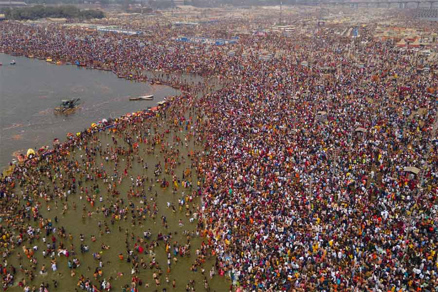 Basic science education and research are currently needed, but the government's interest in this area is waning