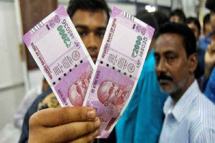Rs 2000 Banknotes