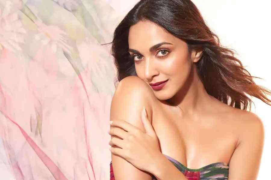 What is Kiara Advanis skincare routine during pregnancy