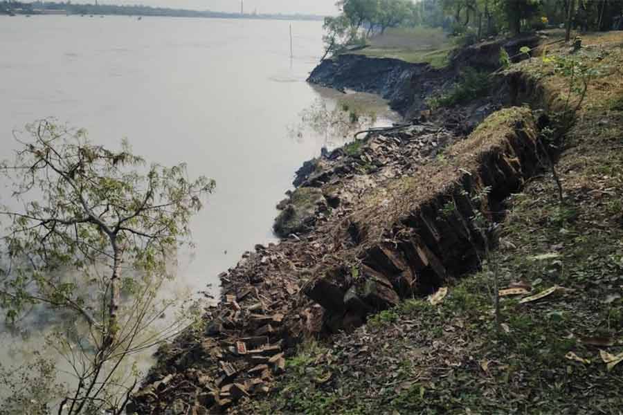 Lands went under water due to Springtide at areas of Hasnabad and basanti
