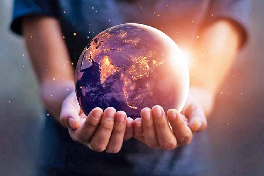 The environment is becoming more dangerous for the growth of right-wing politics