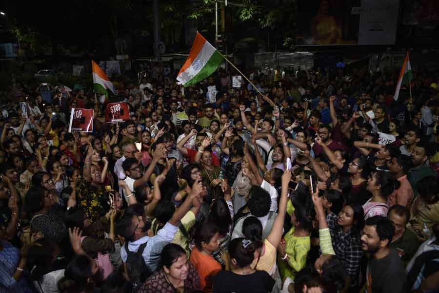 Not giving death sentence to Sanjay Roy shows the discretion of the judge