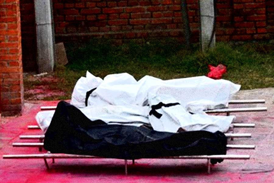 Woman two daughters found dead at rented home in Delhi dgtl