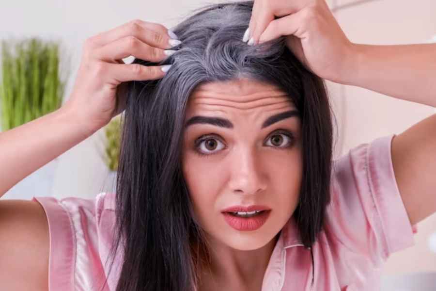 Does drinking Amla juice help to turn grey hair to black