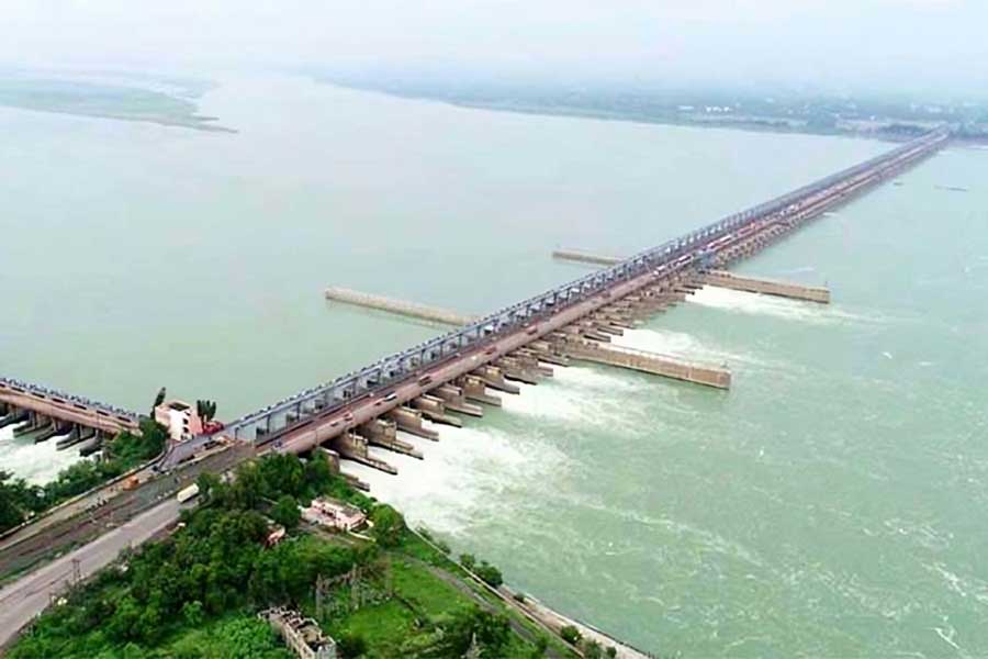 River experts of Bangladesh supported India’s claim on water distribution of Padma River from Farakka Barrage dgtld