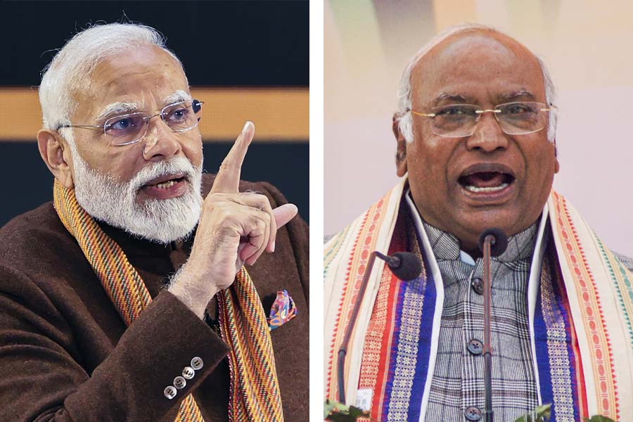 Congress ridicules PM Narendra Modi