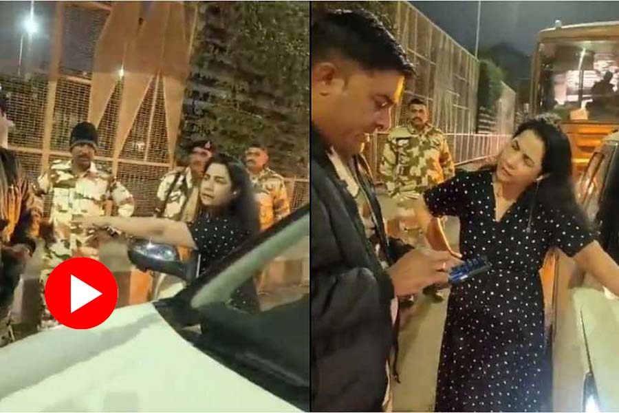 Video shows drunk woman creates ruckus on road and misbehaves with ITBP Jawans
