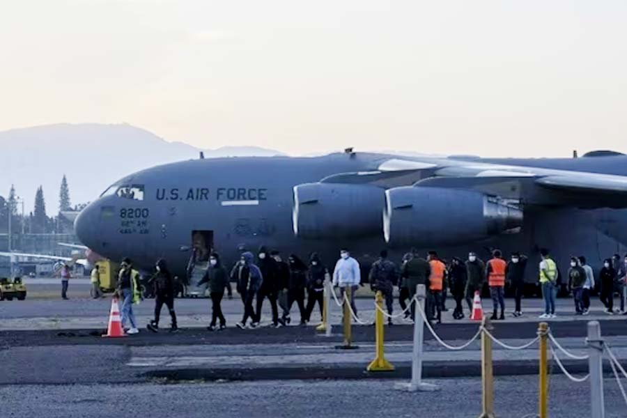 US reportedly suspends use of Military flights for deporting illegal immigrants dgtl