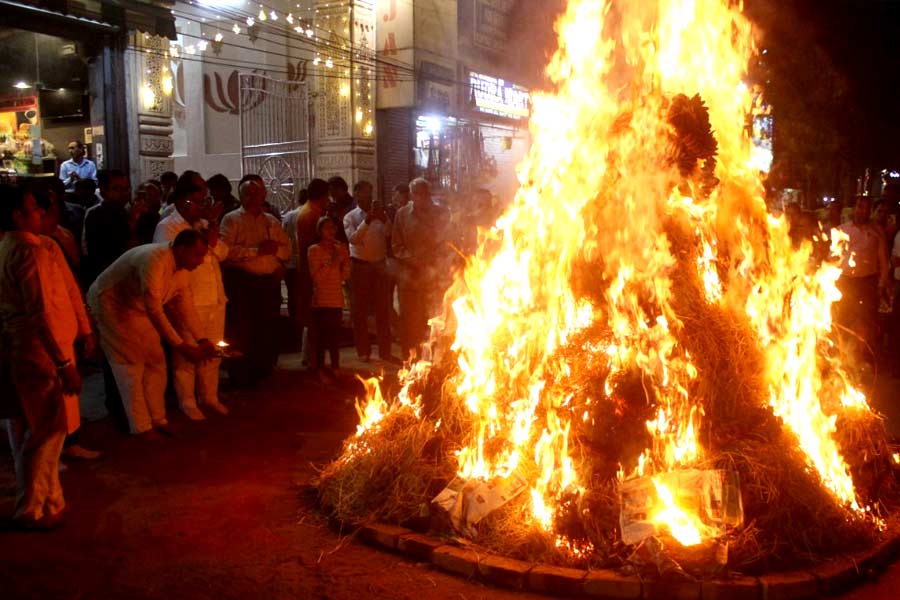 holika dahan