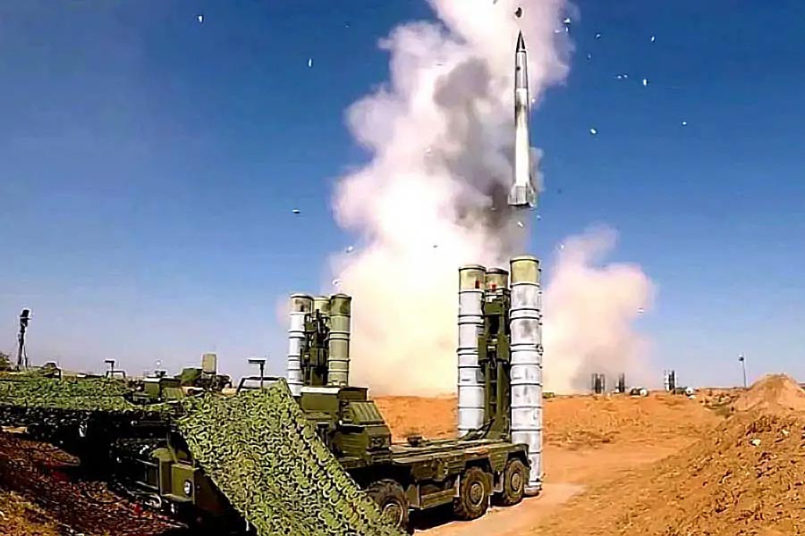 S 400 vs Fatah II