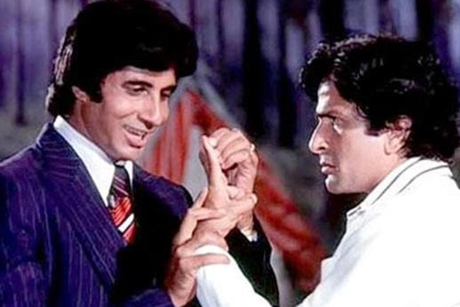 Amitabh Bachchan and Shashi Kapoor