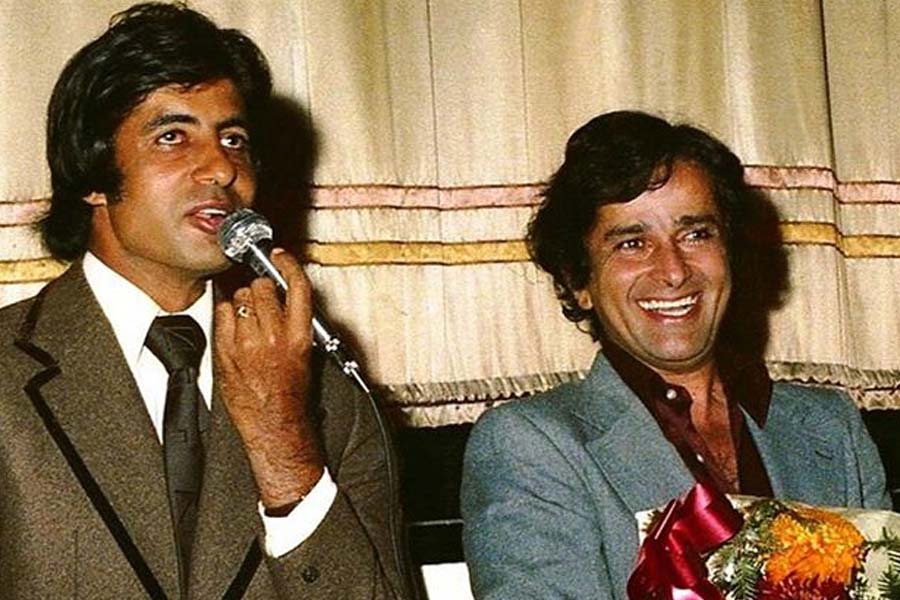 Amitabh Bachchan and Shashi Kapoor