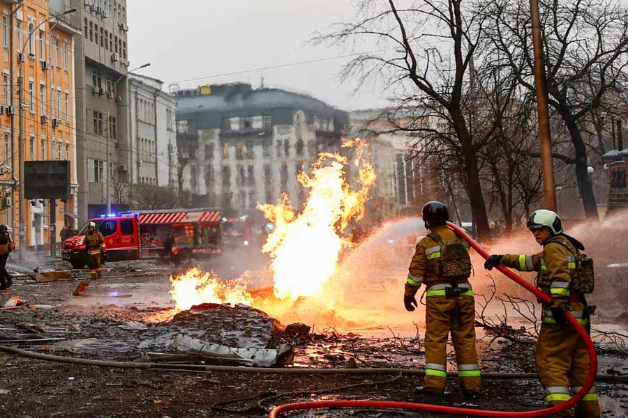 Russia continues overnight air strikes on Kyiv ahead of peace talks in Saudi Arabia dgtl