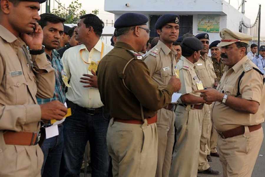 Police arrested a man for allegedly killed a girl in Gujarat dgtl