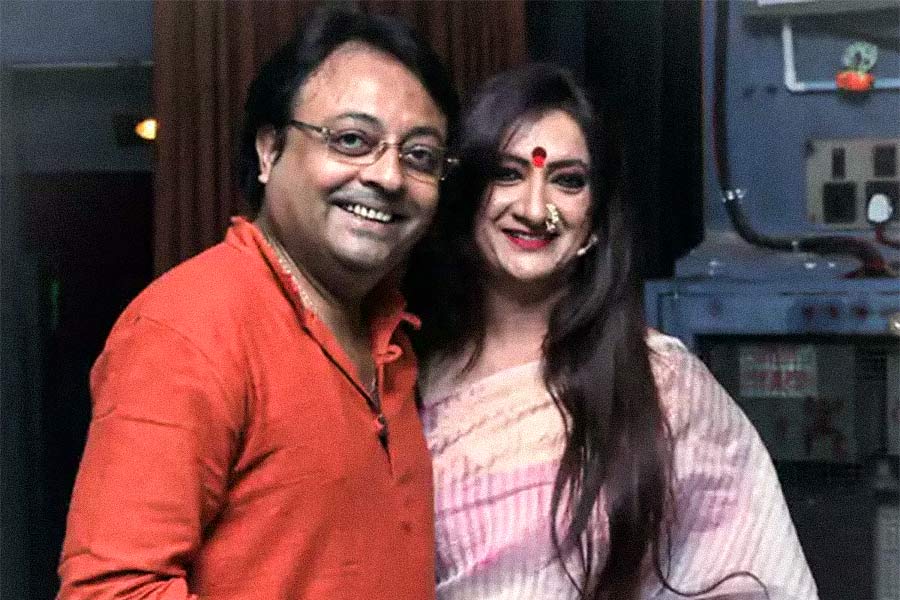 Tollywood Actress Swagata Mukherjee talks about her career, personal life, husband Rishi Mukherjee and Bengali serial Putul TTP dgtl