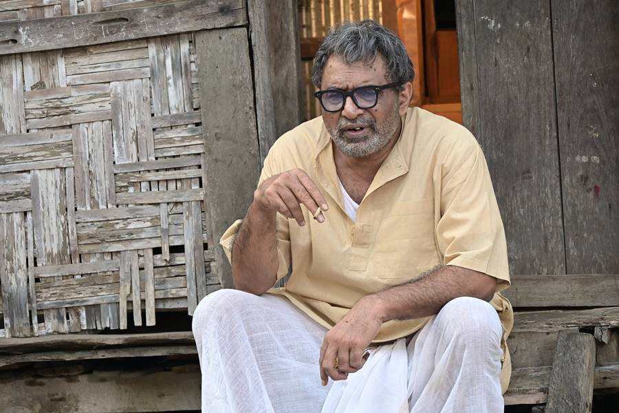 ঋত্বিক ঘটকের ভূমিকায় শিলাজিৎ মজুমদার।