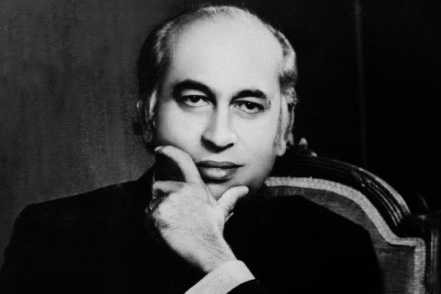 Pakistan Train Hijack