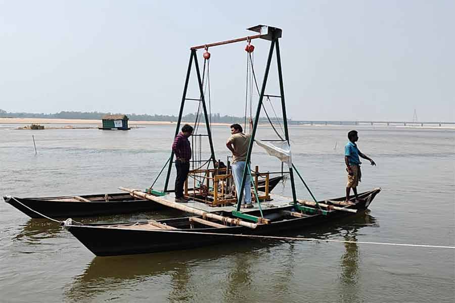 IIT Kharagpur successfully invented an alternative way to produce Hydroelectricity through river current