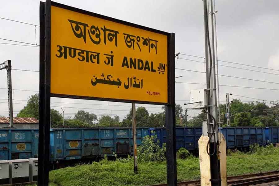 Local Residents being vocal to protect a badminton playing ground at Andal