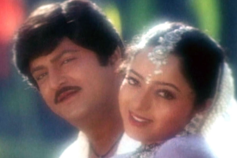 All need to know about south actress Soundarya aka Sowmya Sathyanarayana and controversy related to her death