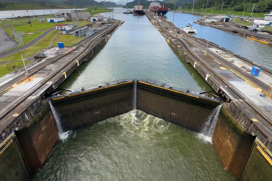 Panama Canal Row