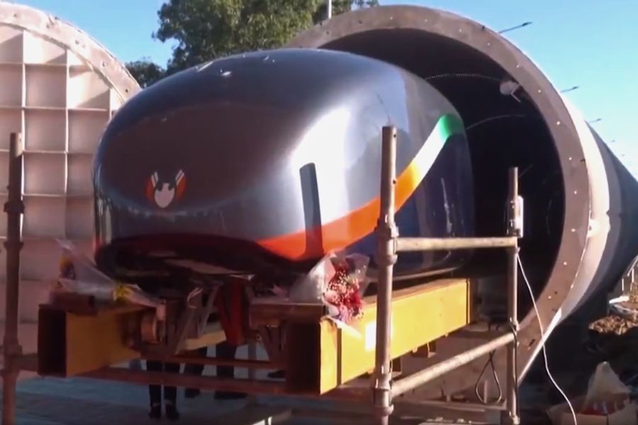 Advance Hyperloop tube model for test run.