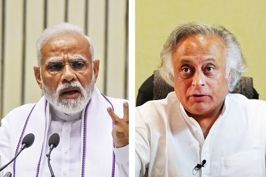 Congress mocked Narendra Modi for being praised by Beijing