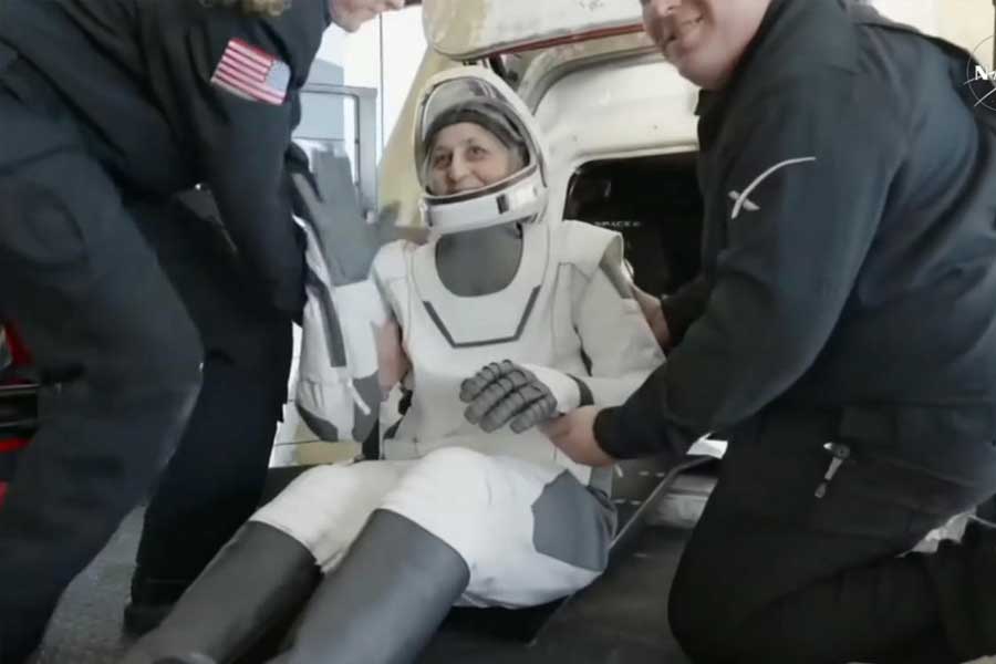 All you need to know about Sunita Williams’ Family and Husband