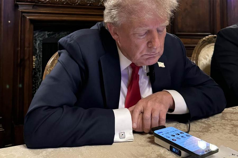 Putin-Trump Phone Call