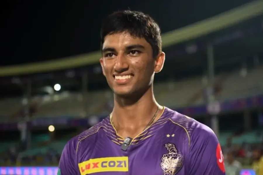 Angkrish Raghuvanshi Top order Batter